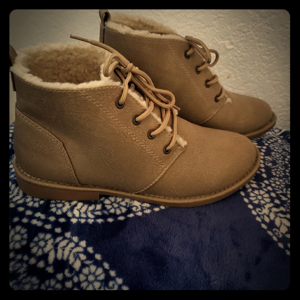 Ankle boots